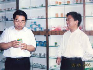 2006年5月9日，時(shí)任洛陽市市長連維良到我公司考察